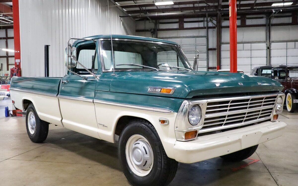 Ford-F-250-Pickup-1968-11