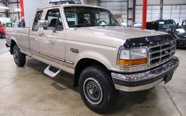 Ford-F-250-Pickup-1992-10