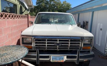 Ford-F-250-diesel-1986-1