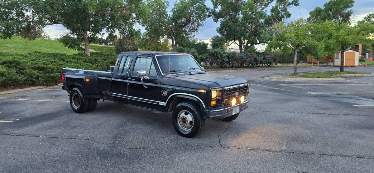 Ford-F-250-diesel-1986-19