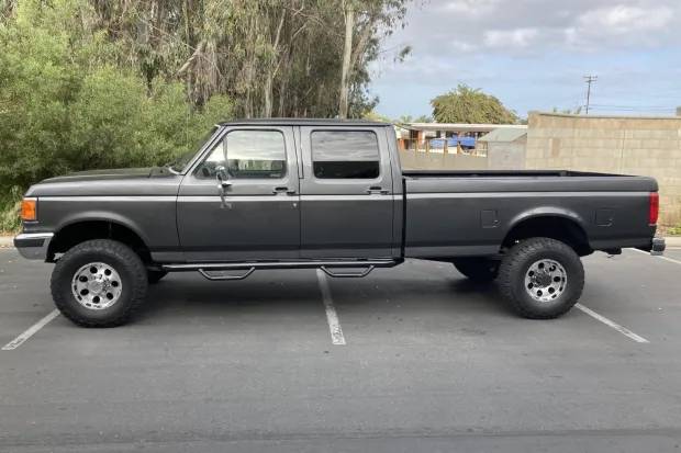 Ford-F-350-diesel-1989