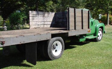 Ford-F-600-1953-3