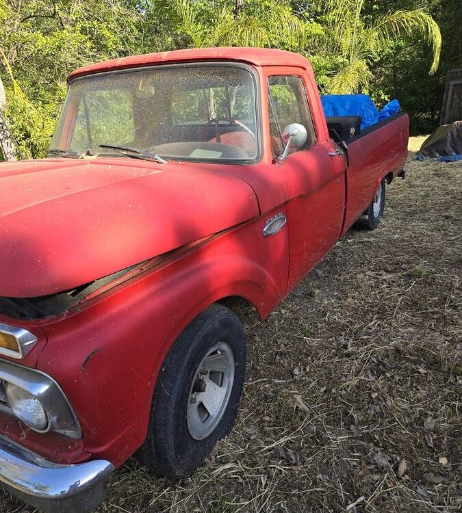 Ford-F100-1966-1