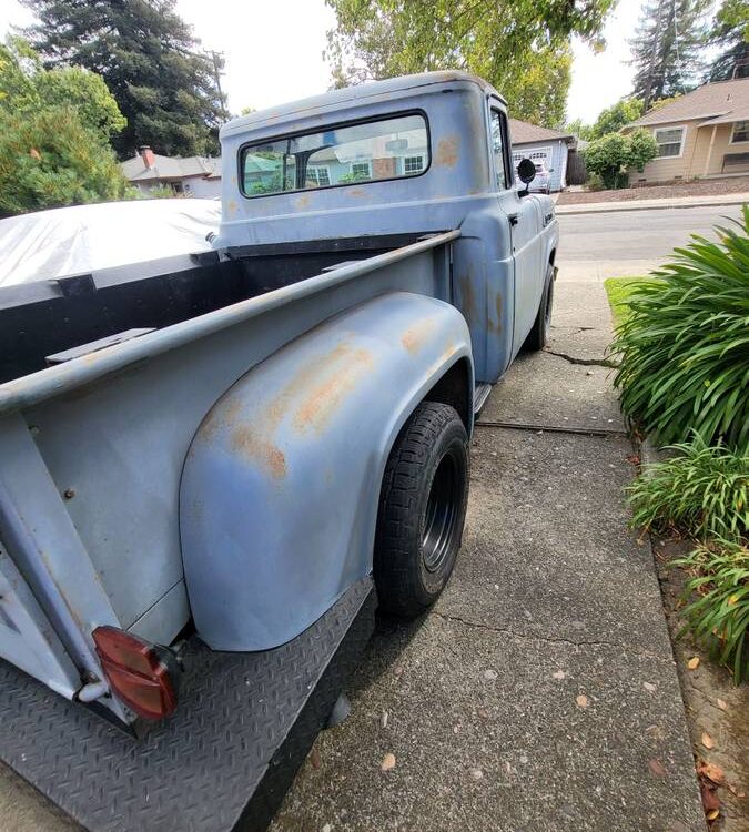 Ford-F100-pickup-1960-7