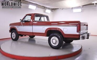 Ford-F250-1985-4