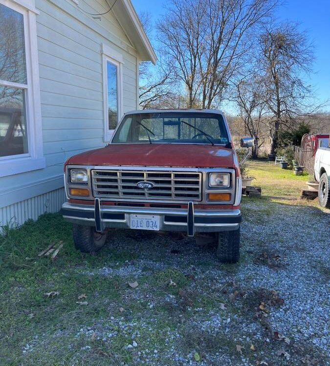 Ford-F250-4x4-1986-1