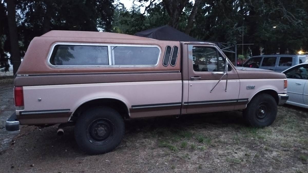 Ford-F250-lariat-1988-4