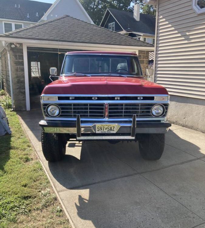 Ford-F250-xlt-1975-5