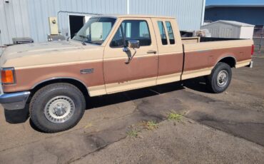 Ford-F250-xlt-lariat-1987-4