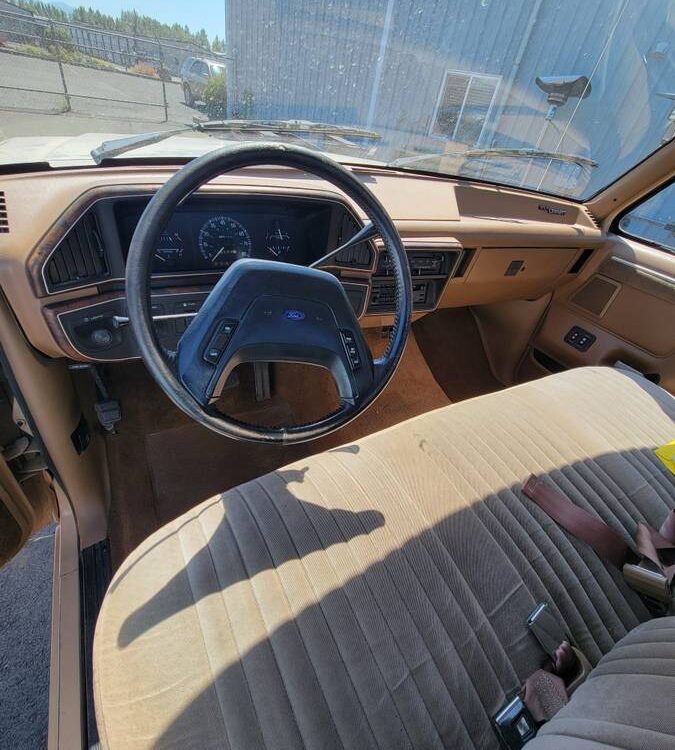 Ford-F250-xlt-lariat-1987-7