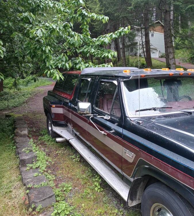 Ford-F350-crew-cab-1986-6