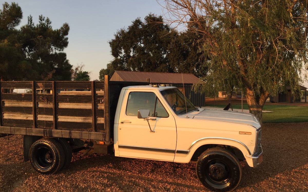 Ford-F350-dually-1984