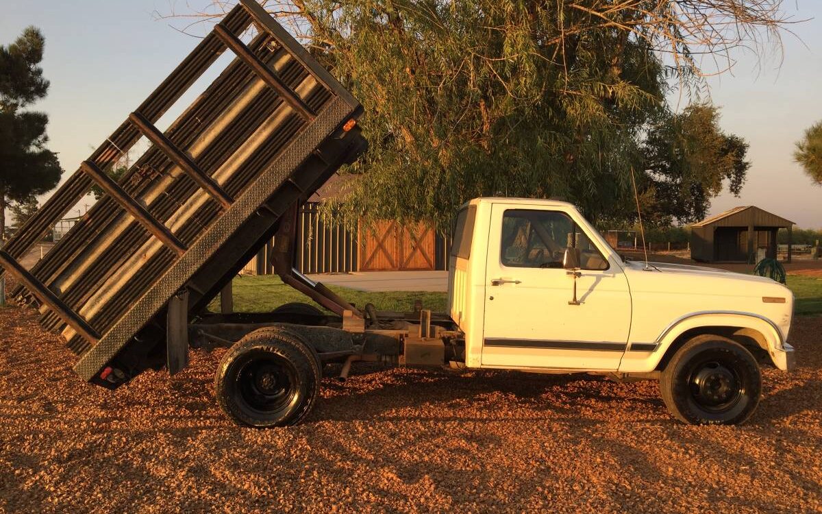 Ford-F350-dually-1984-7