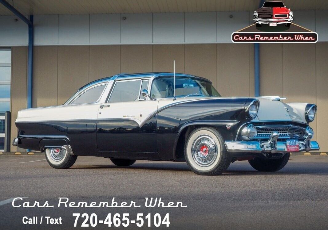 Ford Fairlane  1955