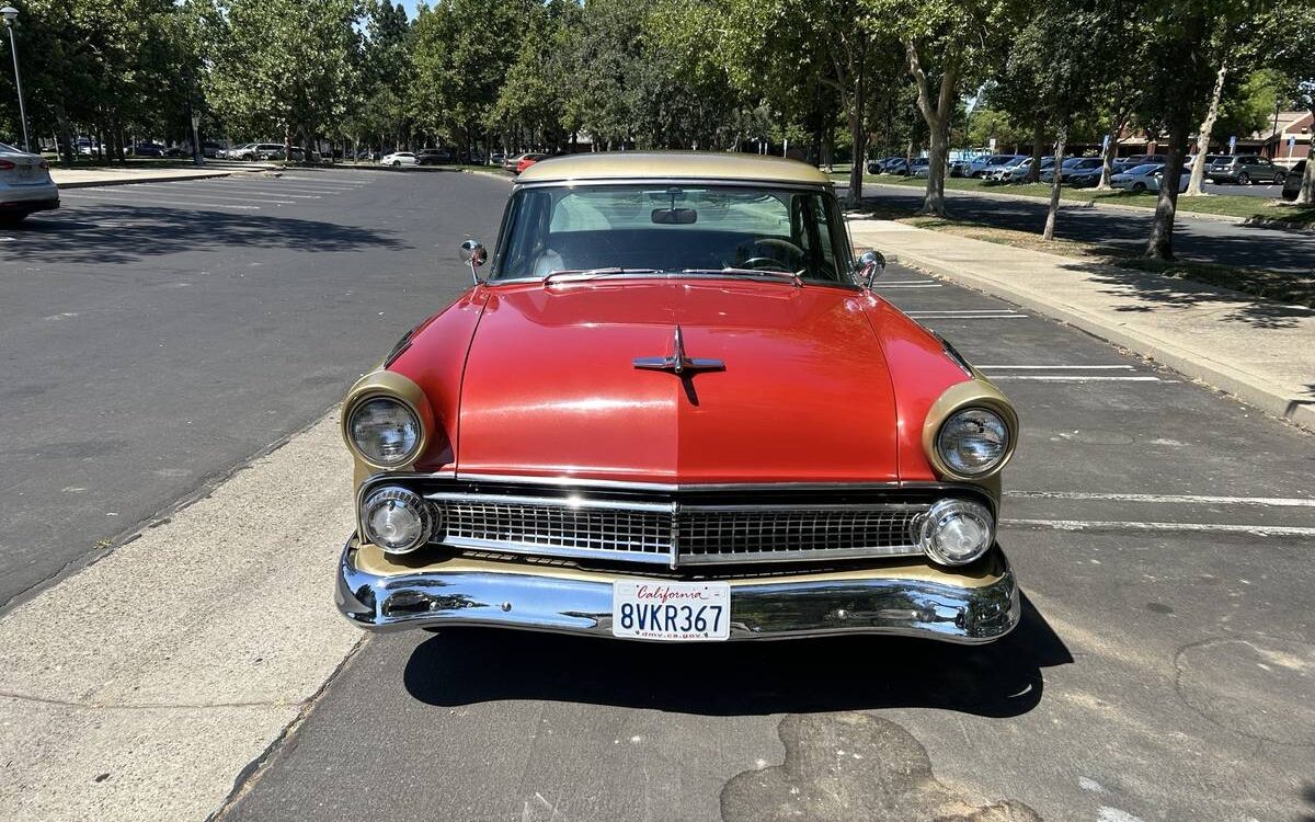 Ford-Fairlane-1955-3