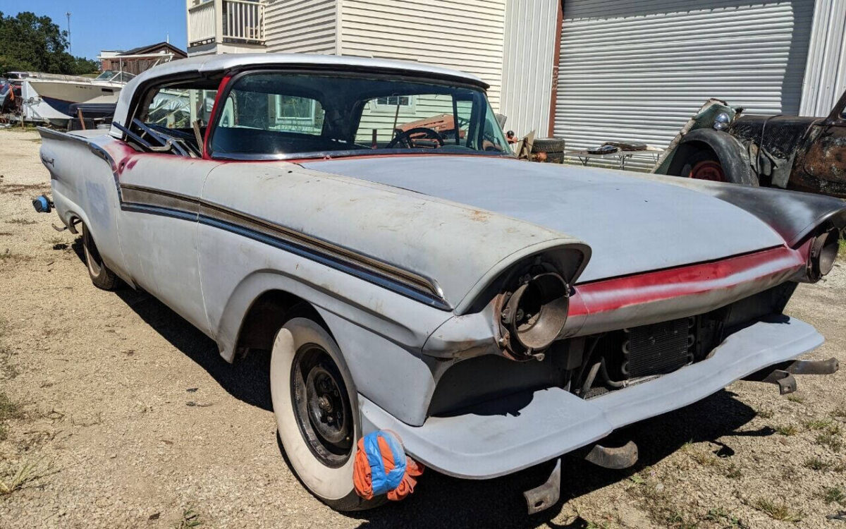 Ford-Fairlane-Cabriolet-1957-2