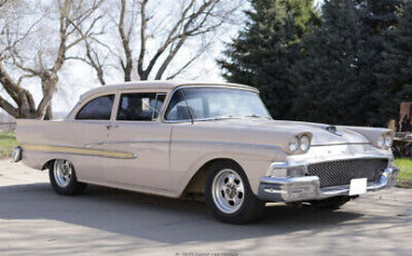 Ford-Fairlane-Coupe-1958-11