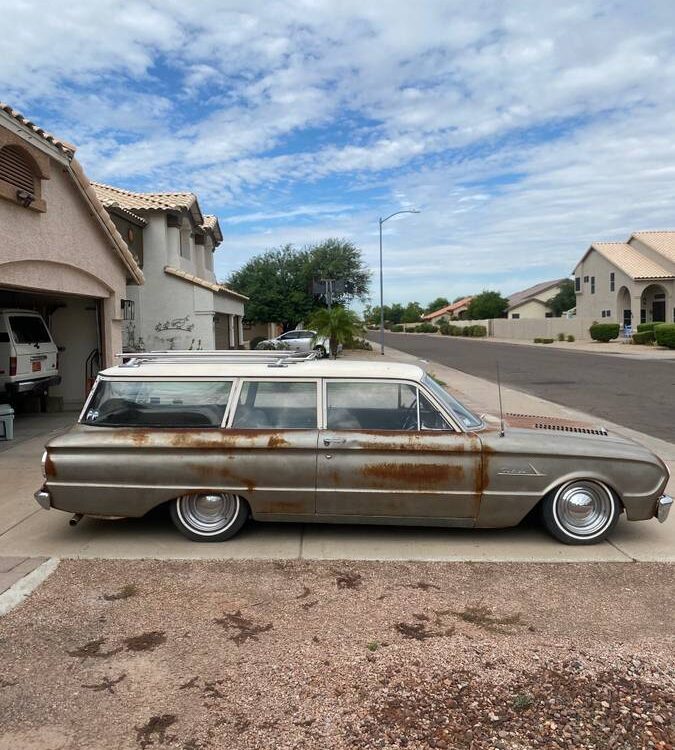 Ford-Falcon-wagon-1962-3