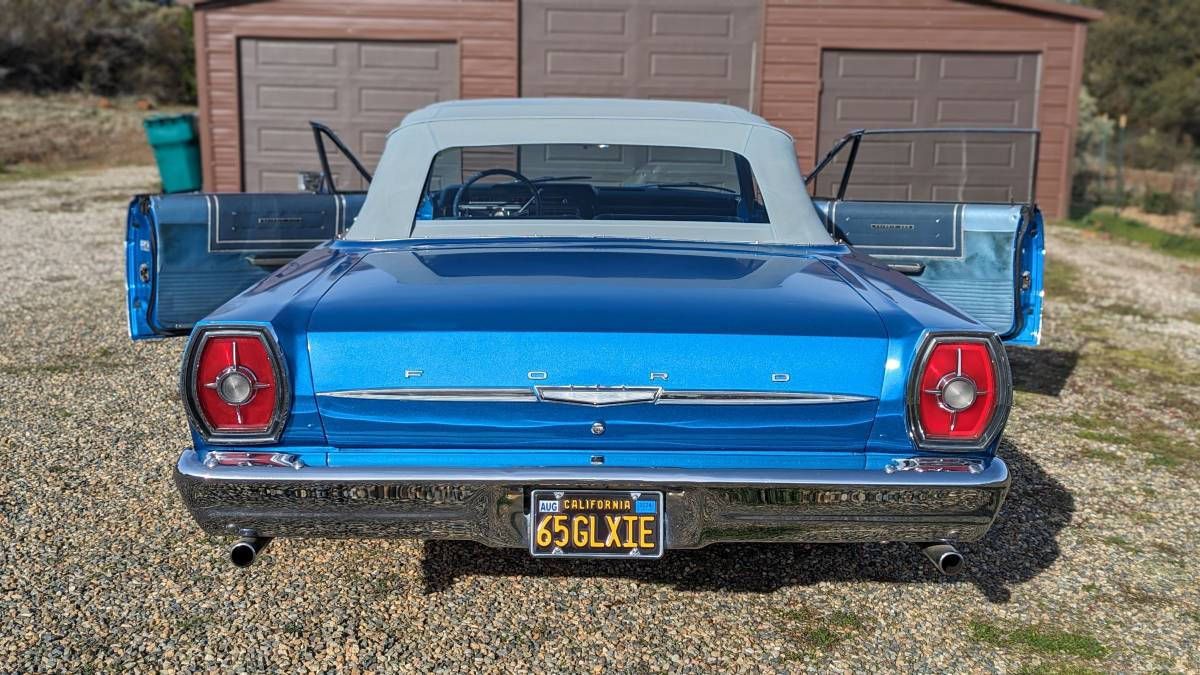 Ford-Galaxie-500-convertible-1965-2