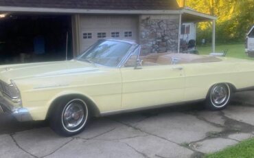 Ford-Galaxie-500-convertible-1965