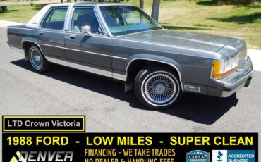 Ford-Ltd-crown-victoria-1988-21