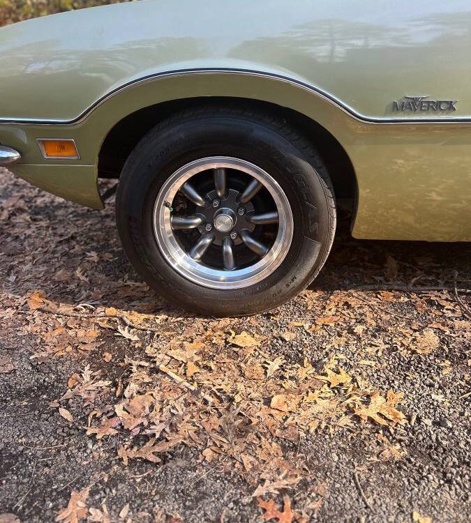 Ford-Maverick-1971-2