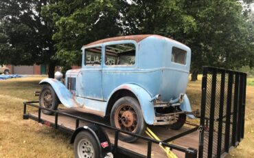 Ford-Model-a-tudor-sedan-1930-2