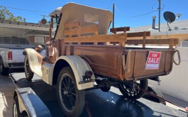 Ford-Model-t-roadster-1927-3