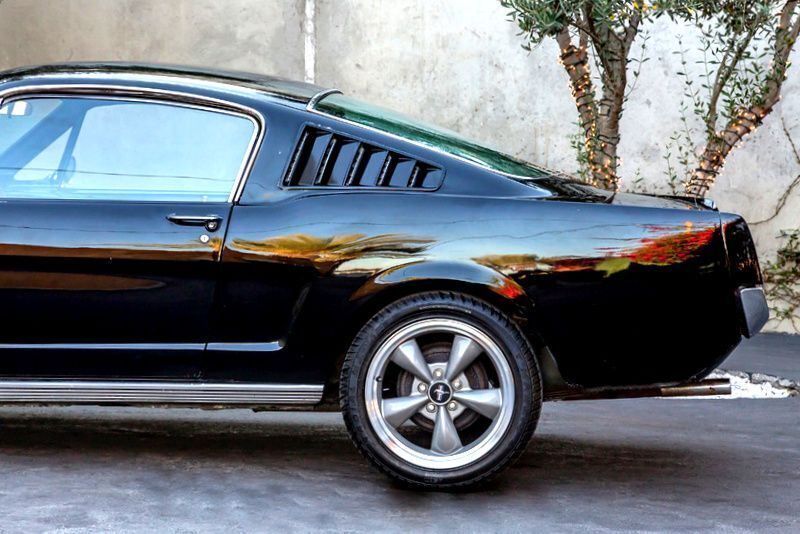 Ford-Mustang-1966-12