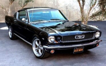 Ford-Mustang-1966-2