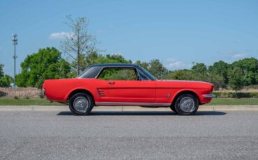 Ford-Mustang-1966-6