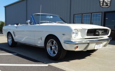 Ford-Mustang-1966-9