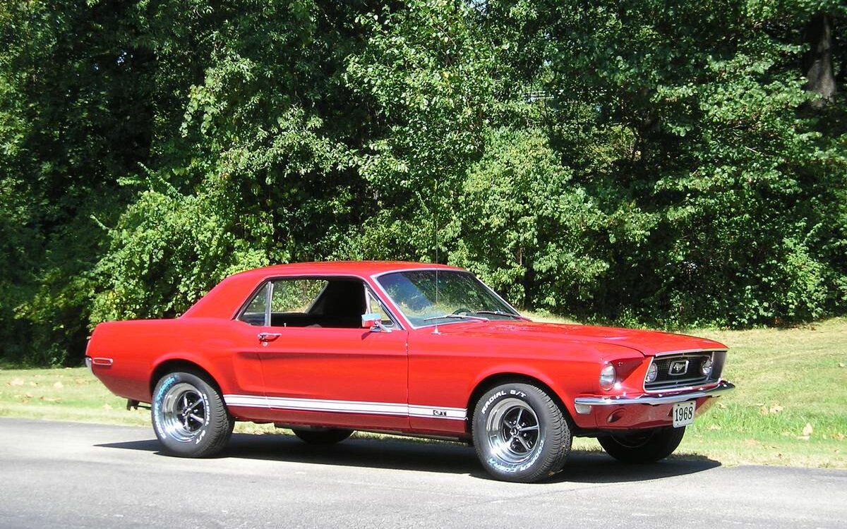 Ford-Mustang-1968-1