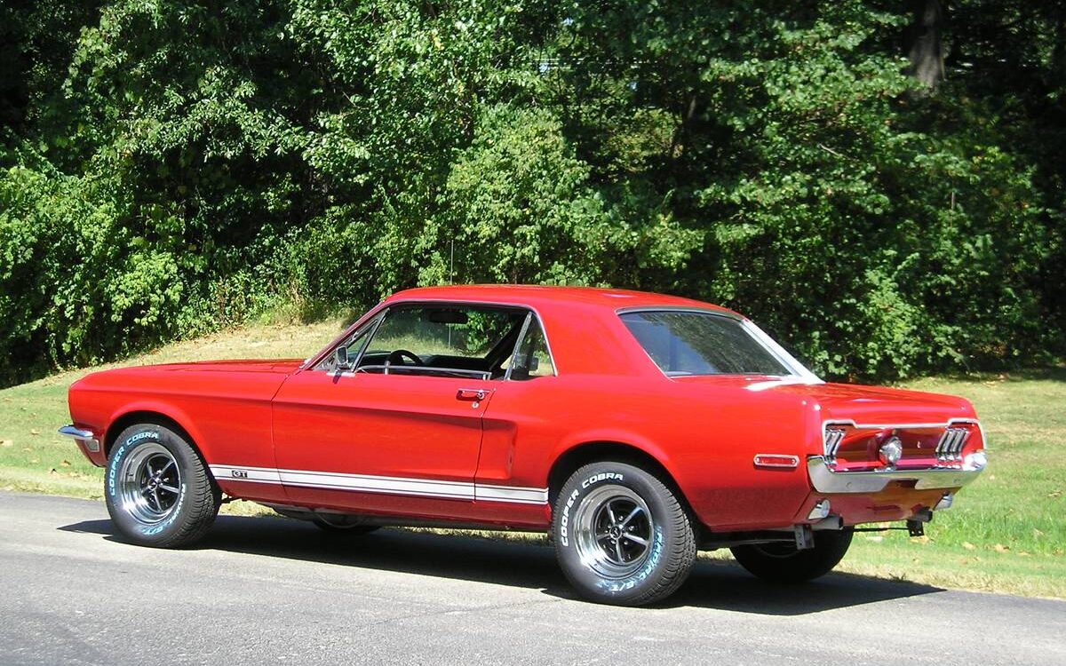 Ford-Mustang-1968-2