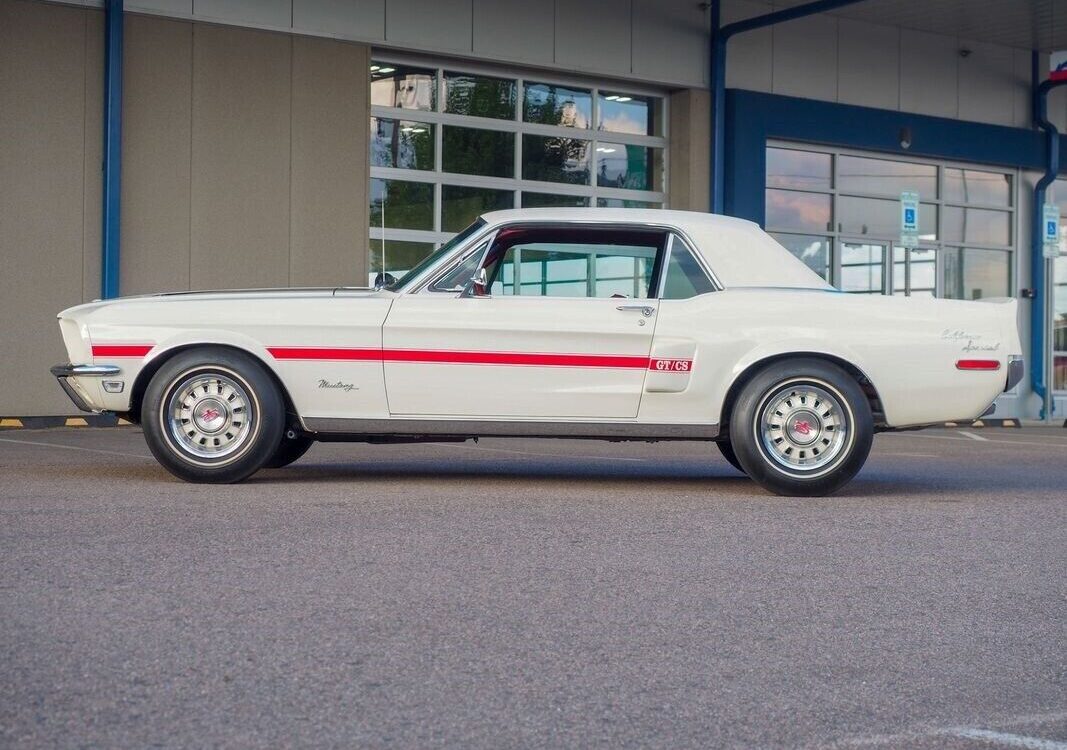 Ford-Mustang-1968-8