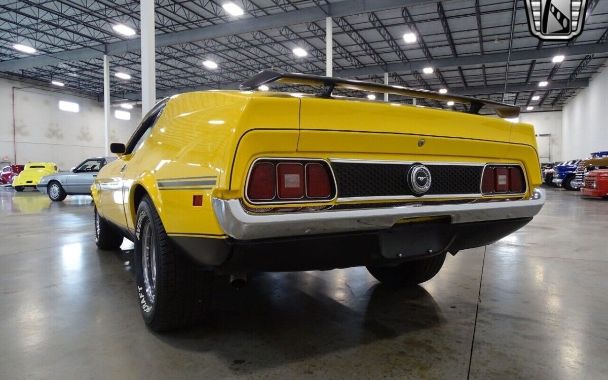 Ford-Mustang-1971-5