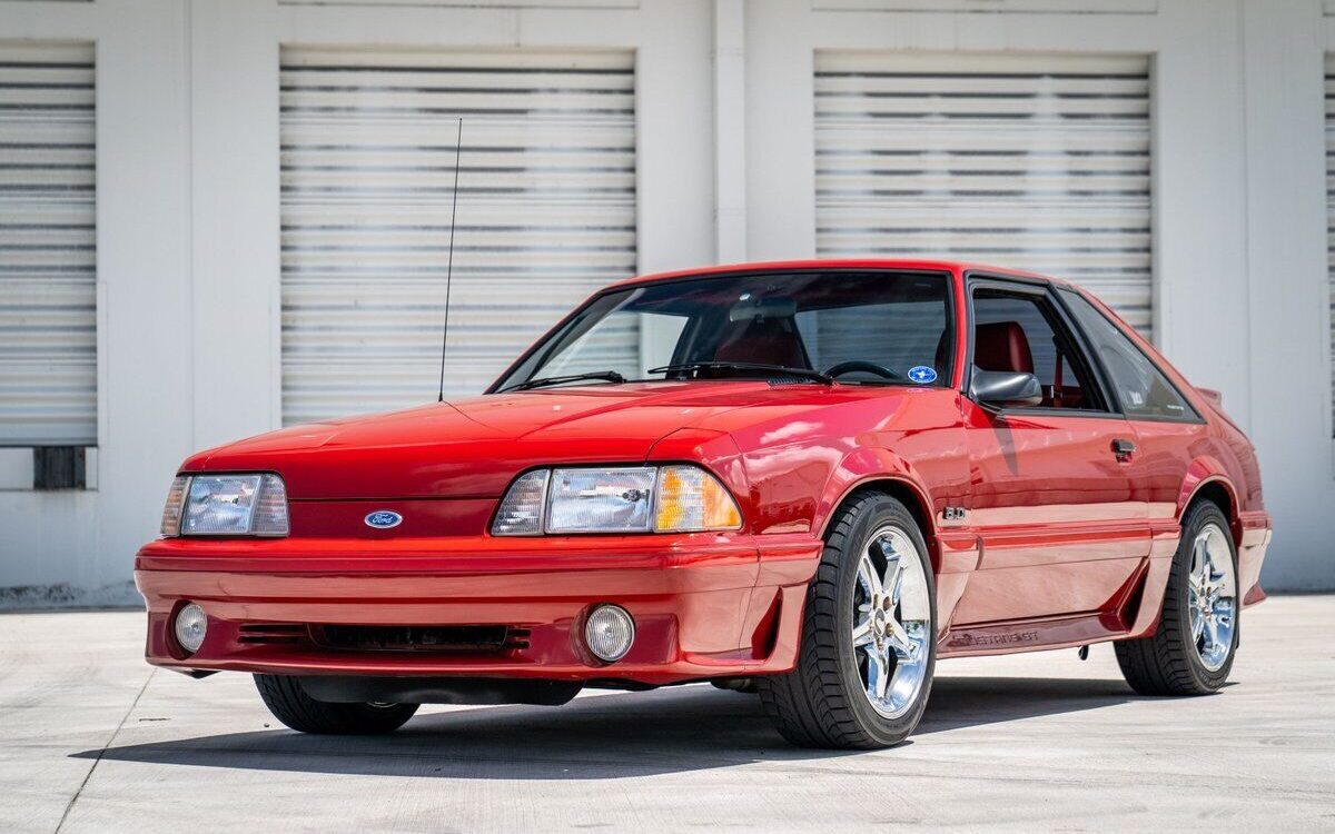 Ford Mustang  1988