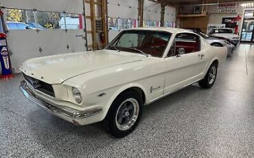 Ford-Mustang-Cabriolet-1965-3