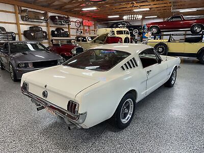 Ford-Mustang-Cabriolet-1965-6