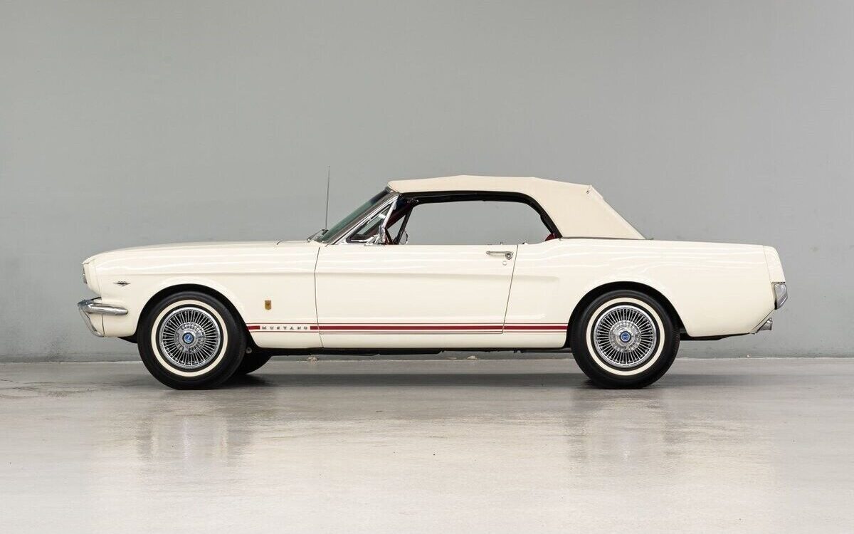 Ford-Mustang-Cabriolet-1966-2