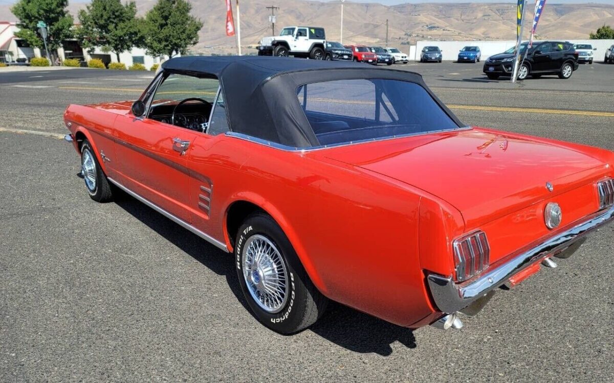 Ford-Mustang-Cabriolet-1966-4