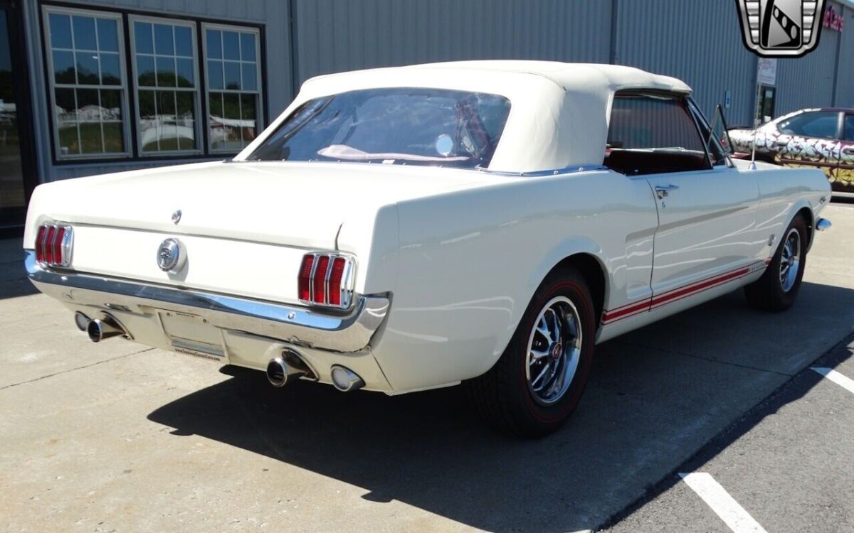 Ford-Mustang-Cabriolet-1966-7