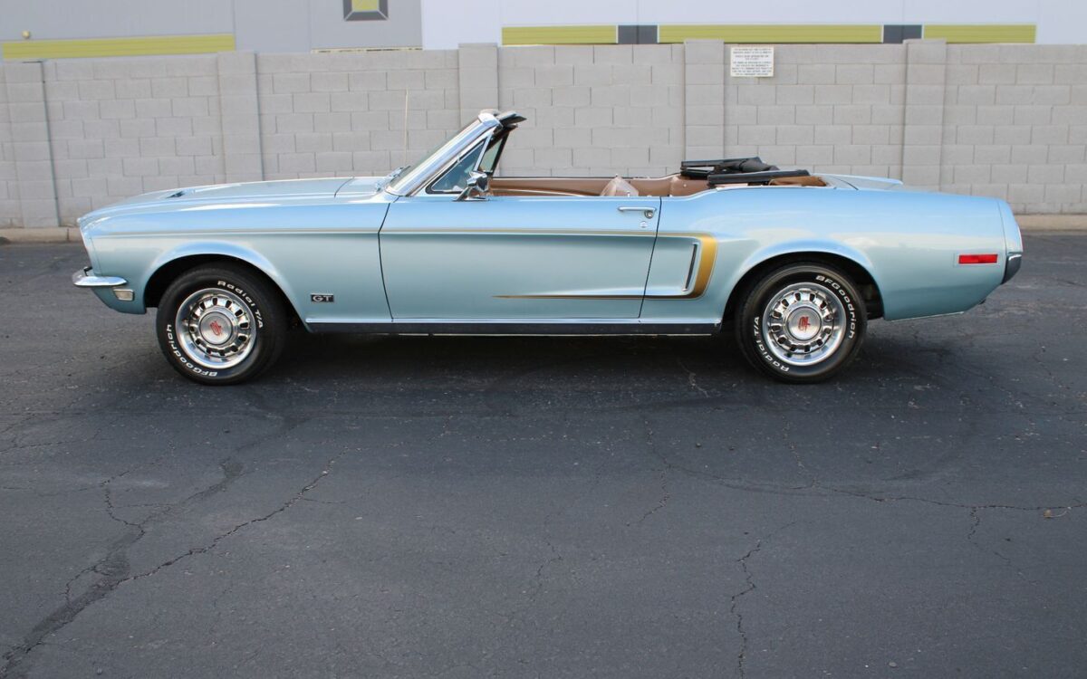 Ford-Mustang-Cabriolet-1968-12