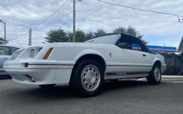 Ford-Mustang-Cabriolet-1984-17