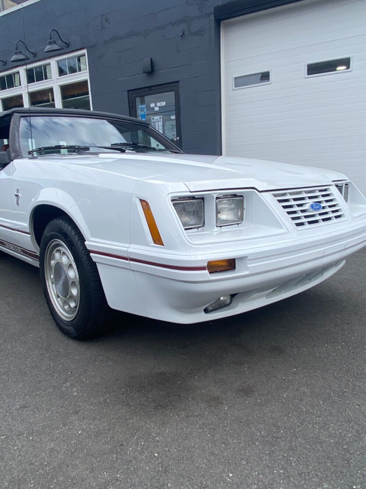 Ford Mustang Cabriolet 1984 à vendre