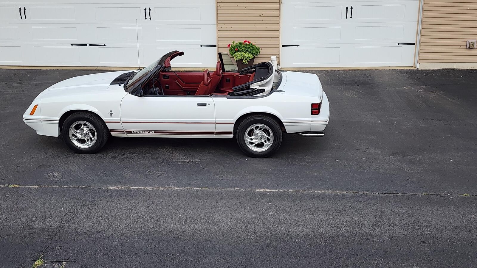 Ford Mustang Cabriolet 1984 à vendre