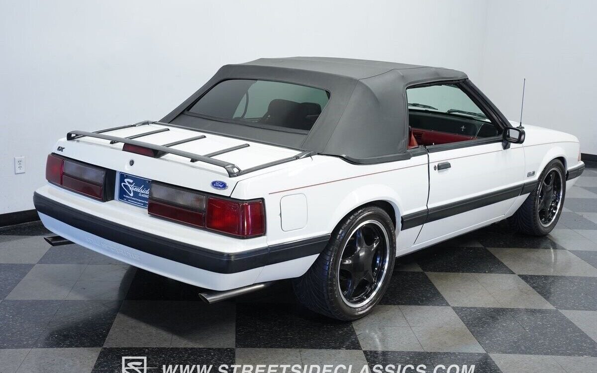 Ford-Mustang-Cabriolet-1991-10