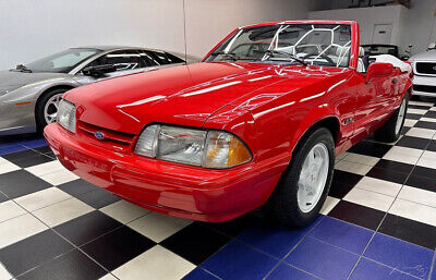 Ford-Mustang-Cabriolet-1992-11