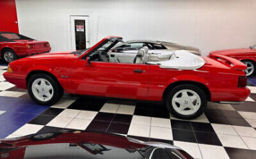 Ford-Mustang-Cabriolet-1992-20