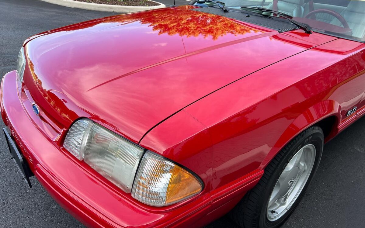 Ford-Mustang-Cabriolet-1992-34